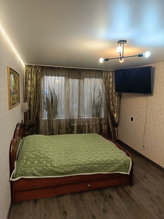 Сдам квартиру посуточно после ремонта район Океана