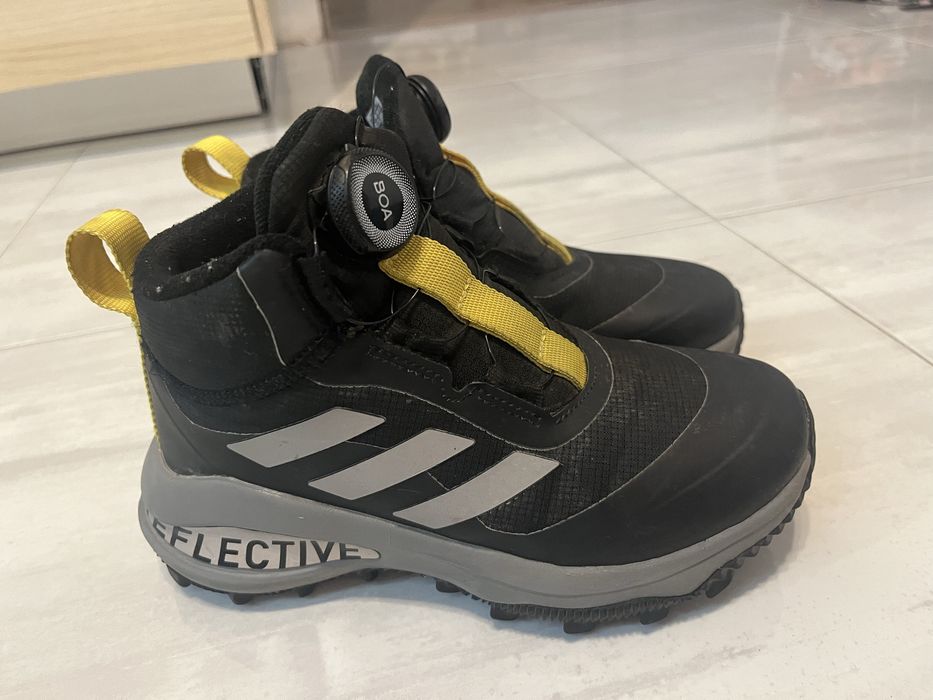 Кецове за момче adidas