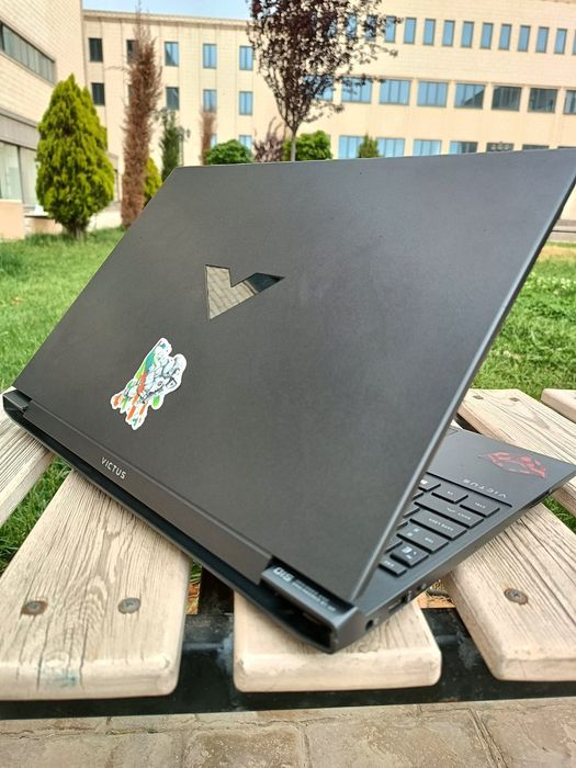 Hp victus 512.gb 16 Ram