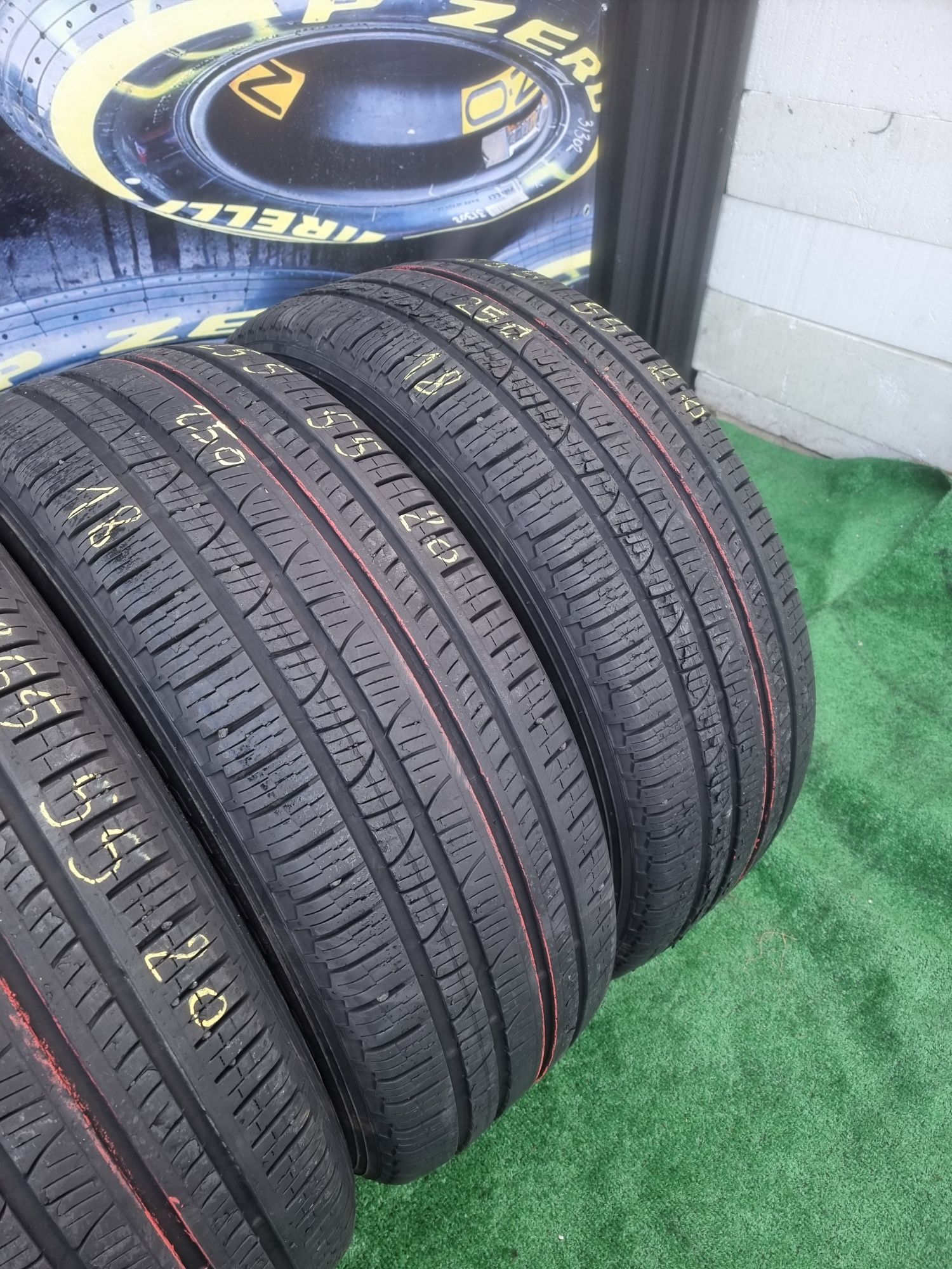 255.55.20 pirelli m+s doua buc