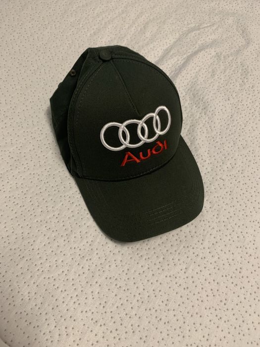 Șapcă Audi Nouă.
