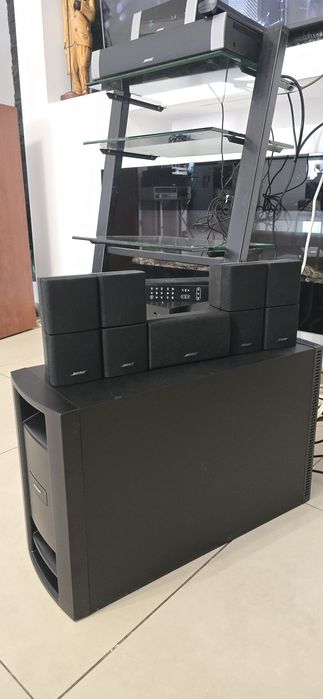 Sistem 5.1 Bose Lifestyle V20 cu subwoofer activ si sateliti dubli
