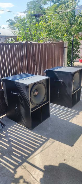 Subwoofere pasive Mini Scooper 18” cu difuzoare Alien AN-2718 (8 Ω)