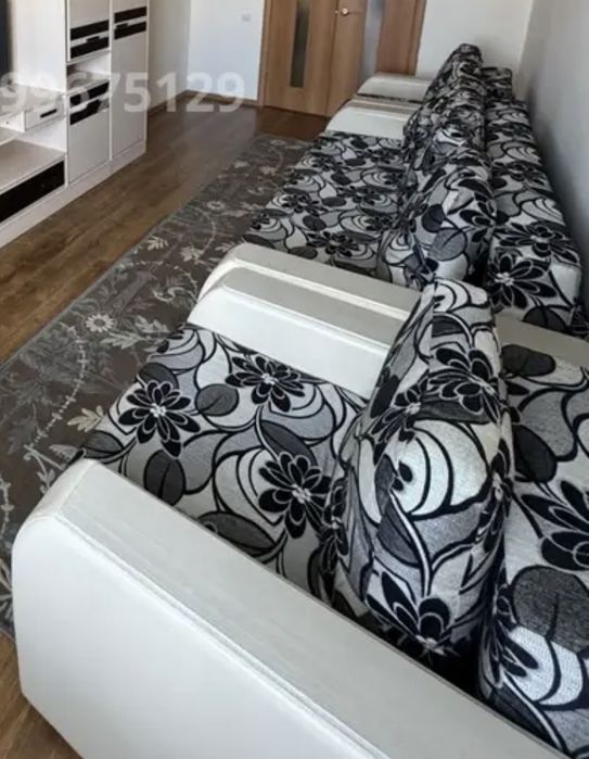 Продаётся диван (раскладывается)