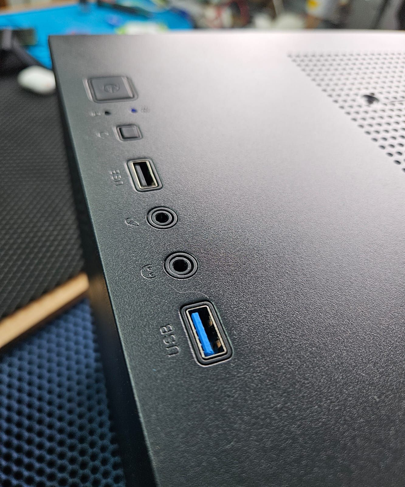 ИГРОВОЙ СИСТЕМНЫЙ БЛОК /RYZEN5/DDR4 16Gb/1050Ti/620Gb/новый корпус.