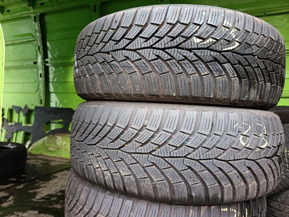 Anvelope MS iarna 205 55 16 continental 2023 și 2024 6.8-7.5mm