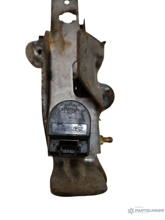 Pedală de frână RENAULT CAPTUR J5_, H5_ 2013 - > 253256730r