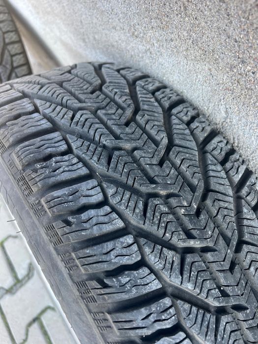 Джанти бмв е46 със зимни гуми