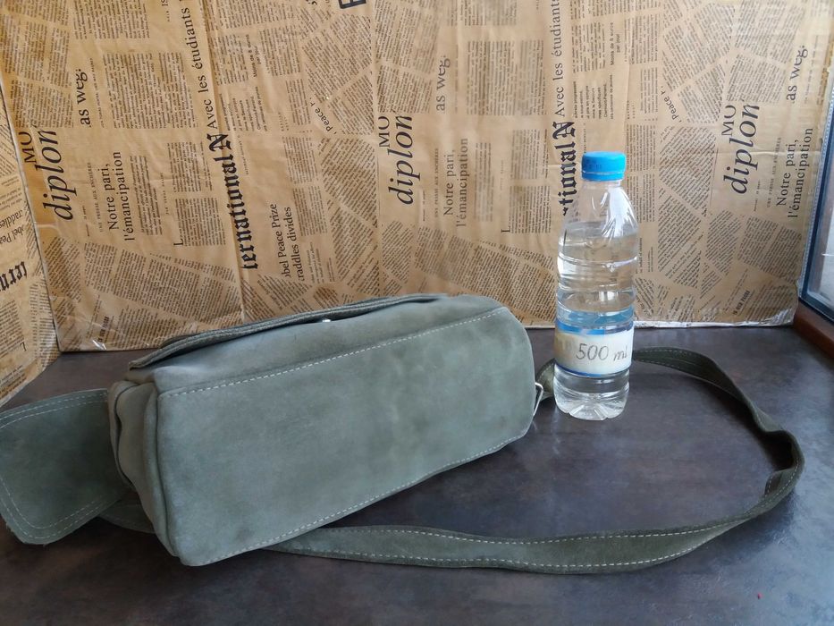 дамска чанта,велурена торба-зелена естествена кожа