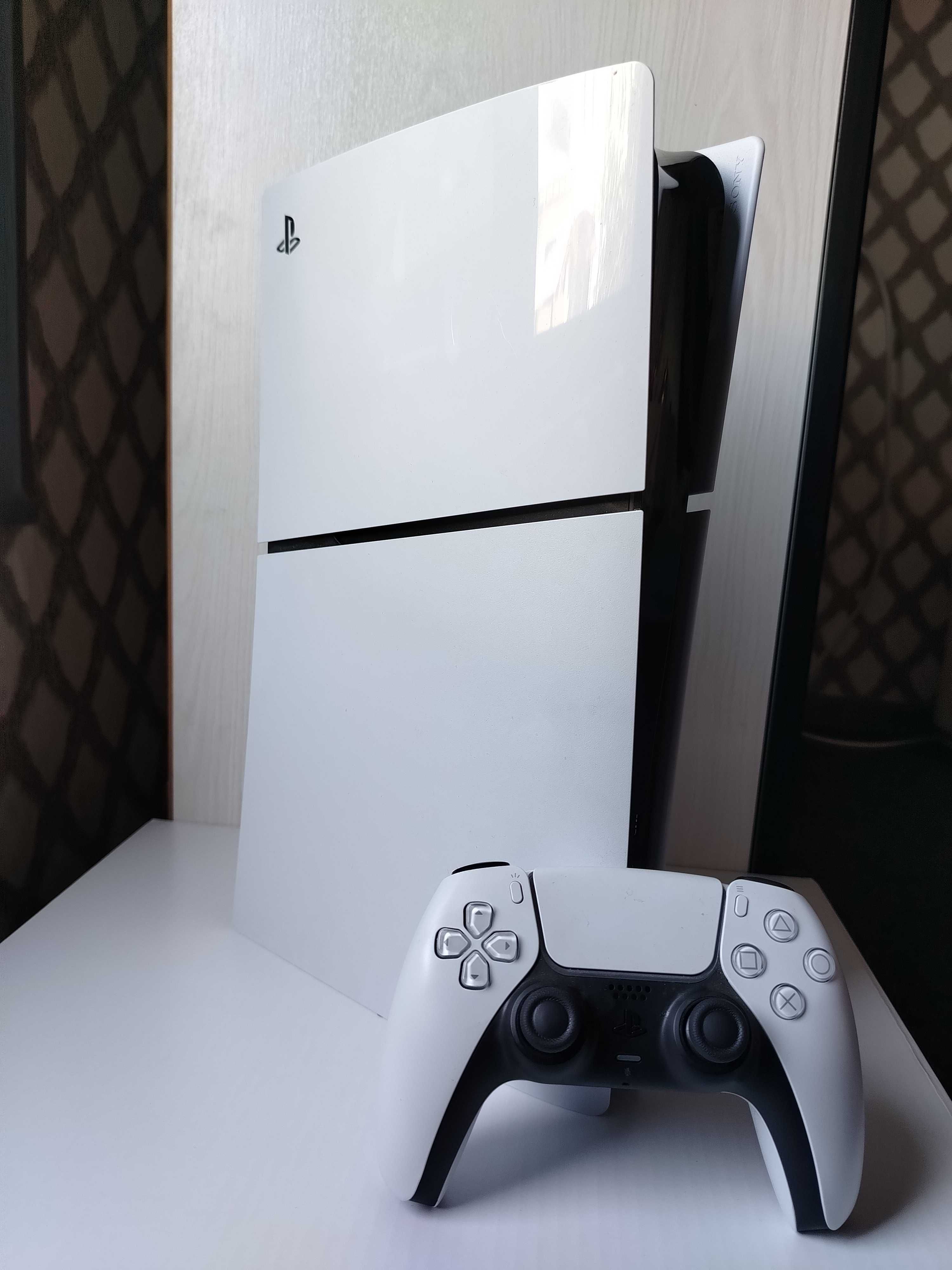 Playstation sony 5 srochna sotiladi