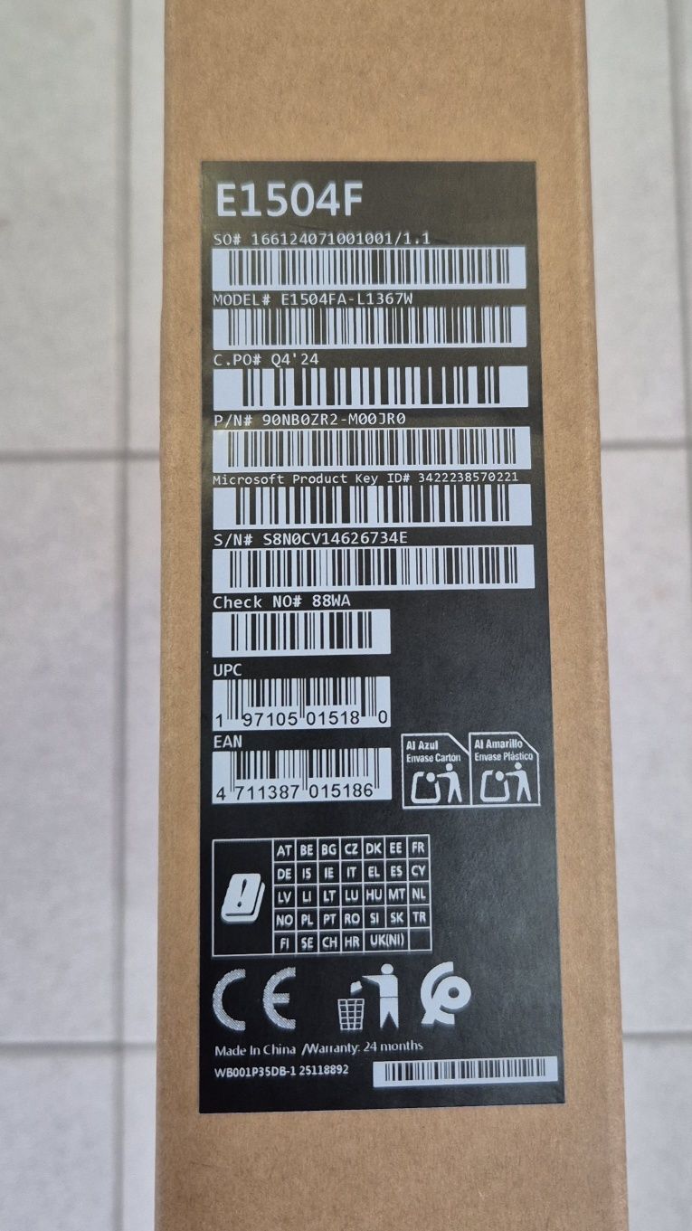 Чисто нов! Asus Vivobook Go OLED