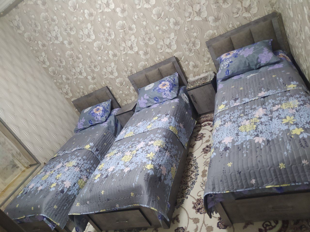 Oqtoshda toza hovoga dam olishga keladiganlar uchun oilaviy arzon dach
