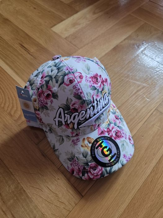 Шапка с козирка Argentina