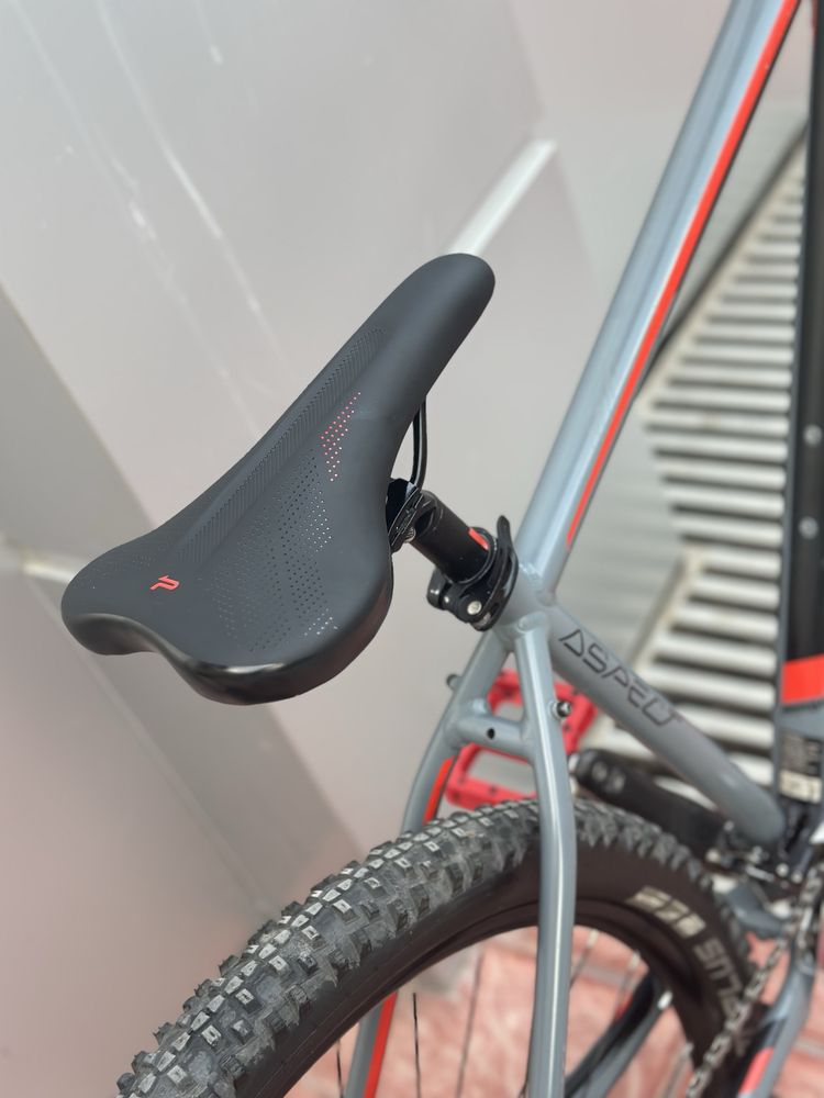 Scott Aspect 29 цола