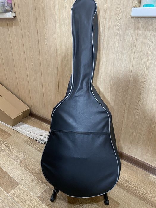 Чехол для гитары кожаный