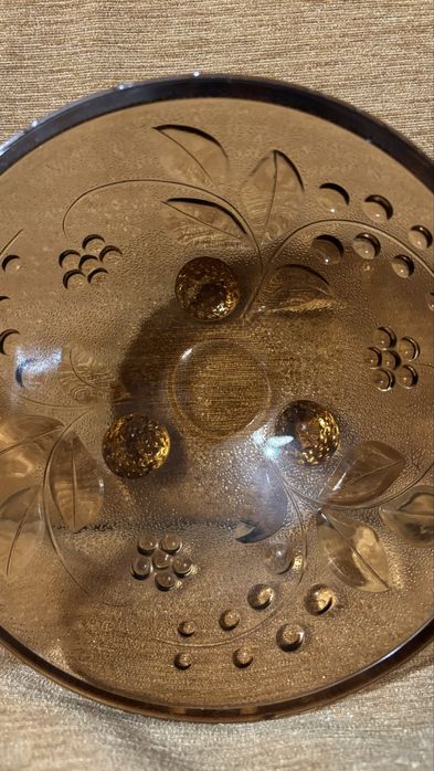 Набор  посуды из карамельного прессованного стекла