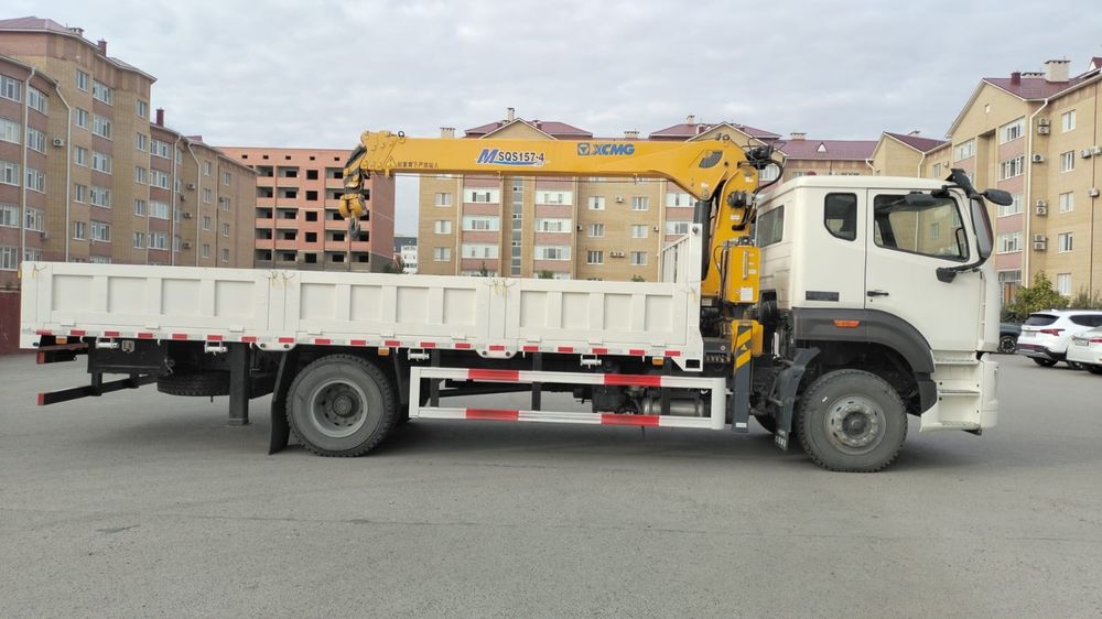Услуги манипулятора 

КМУ 5.5 т, кузов 6.3 м.

Перевозка: бытовки,