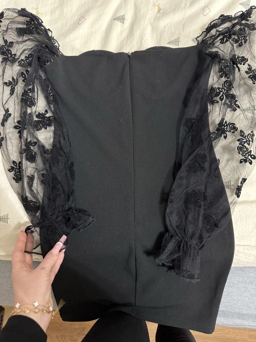 Черна официална рокля