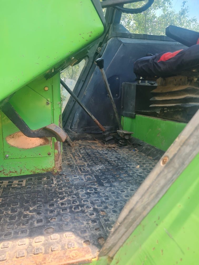 Vând tractor Deutz DX110