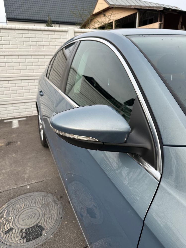 Volkswagen Passat 2011
