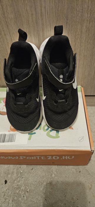 Детски маратонки Nike