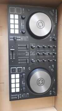 Consolă DJ Traktor S2 MK3