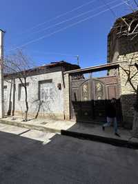 Продается дом в центре города в элитном районе Поворот Фархадская