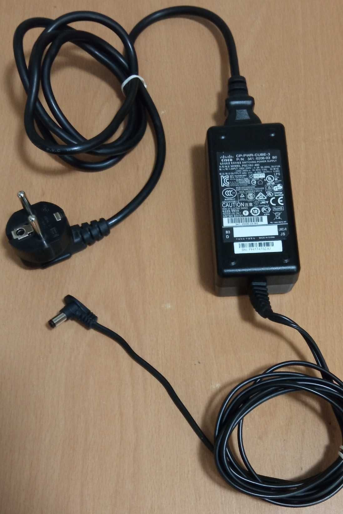 Alimentator CISCO 48V 0,38A 50-60HZ