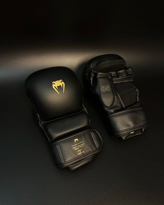 Продам черепашки Venum для мма