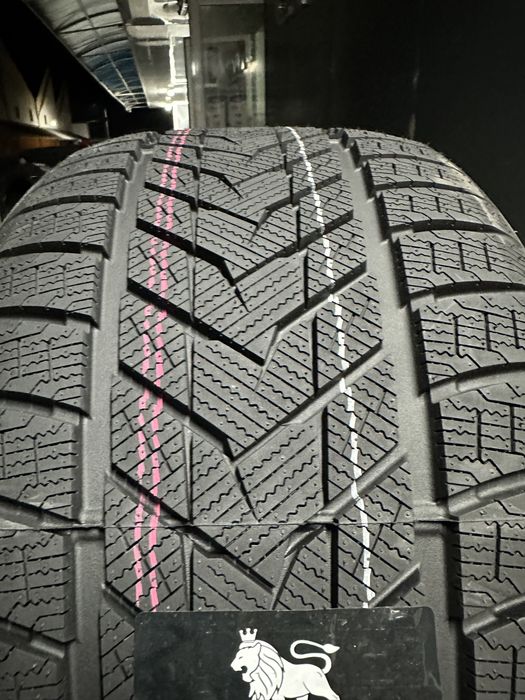 Нови зимни гуми ARIVO Winmaster ProX ARW 5 275/35R19 100V XL НОВ DOT