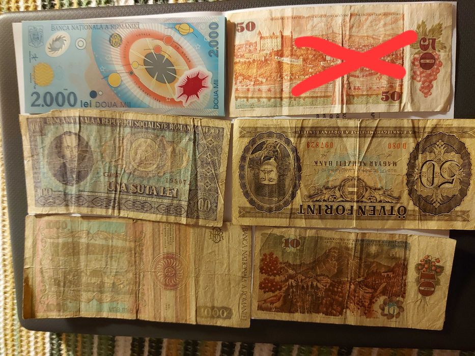 Bancnote si monede din diferite perioade
