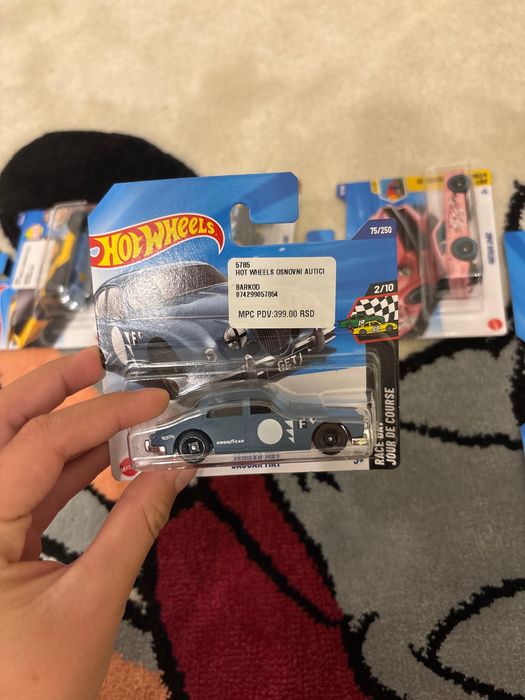 Много редки колички Hotwheels