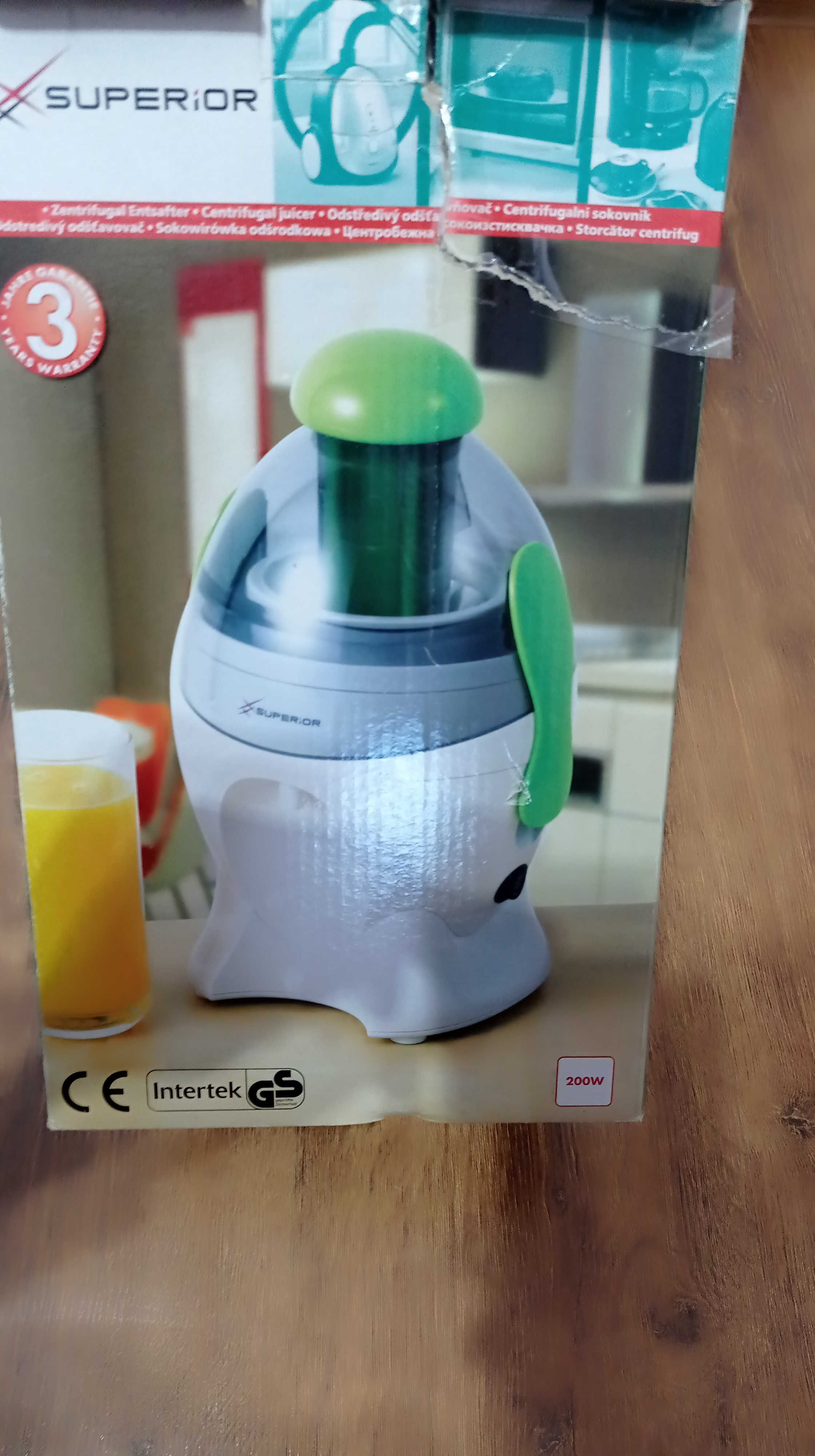 Сокоизтисквачка SUPERIOR