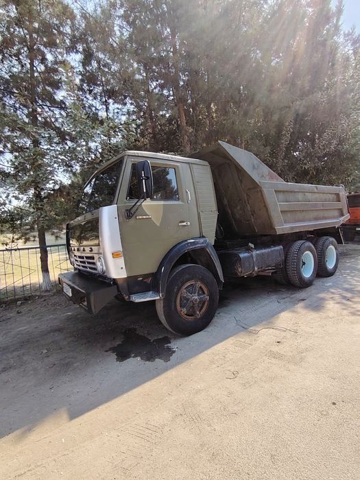 KAMAZ sotiladi sirochna