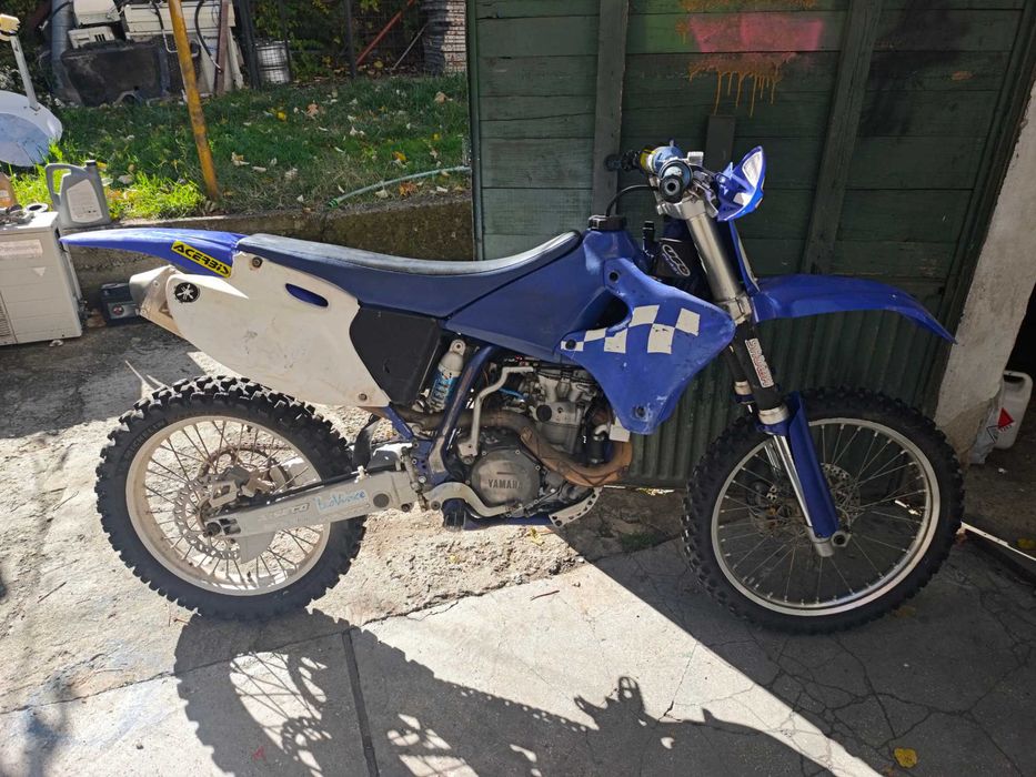 Кросов мотор син