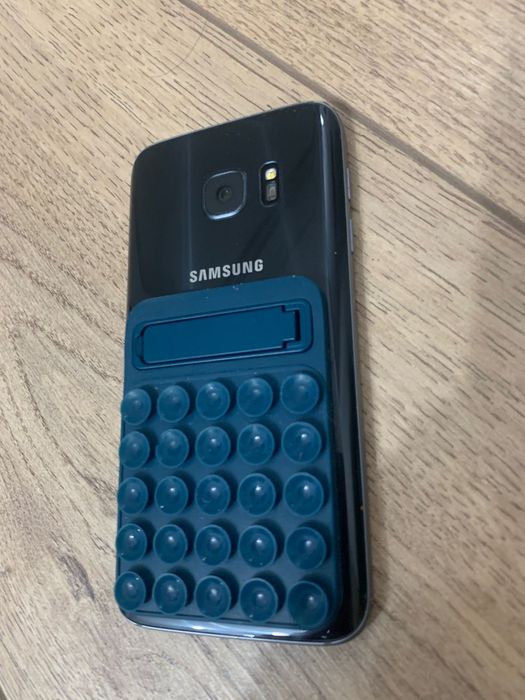 Samsung S 7  Оригинал 32гб Выгорание абсолютно нет Отлично работает