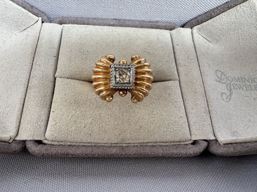 Inel model tank din aur si diamant 0,25 ct
