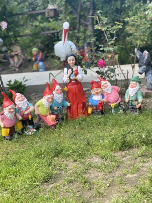 Set pitici de gradina , Alba ca Zăpada si cei 7 pitici