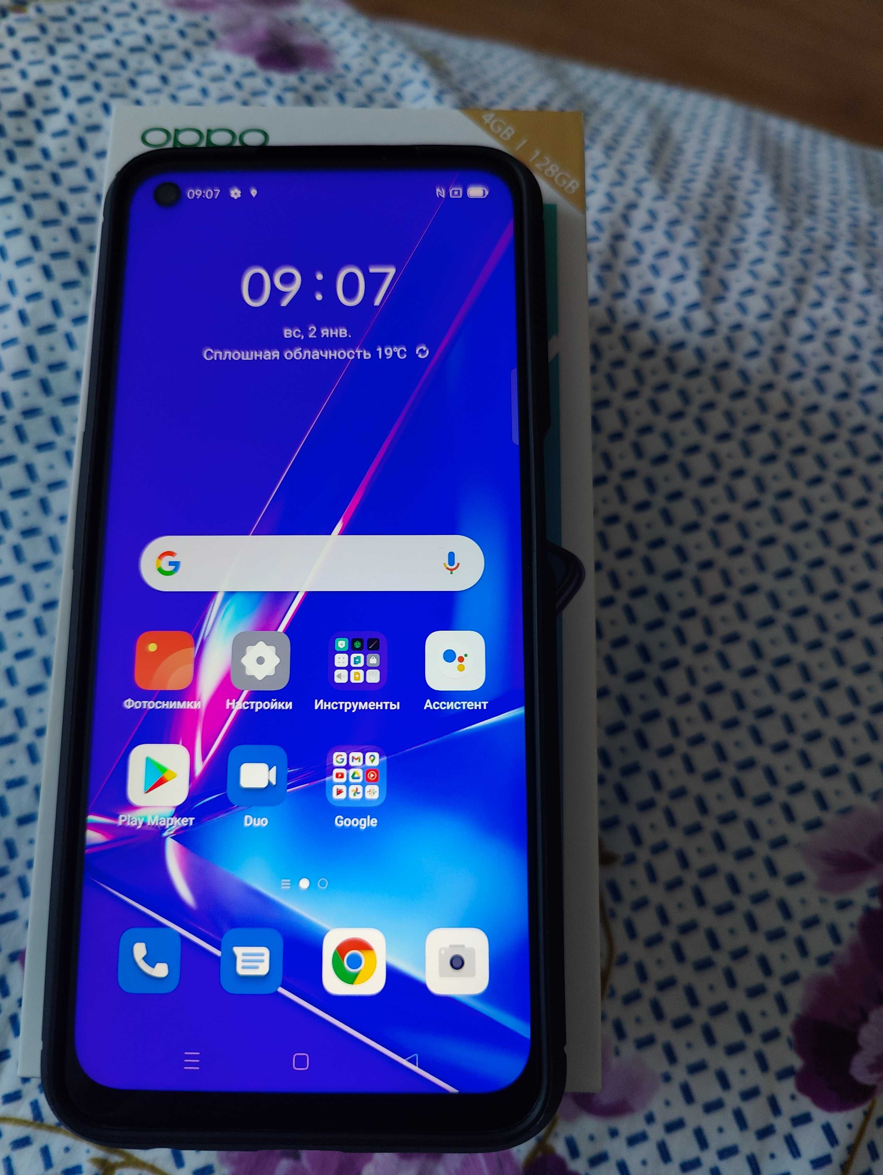 Продам смартфон OPPO A72