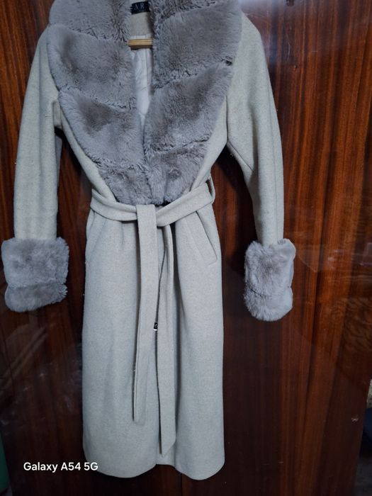 Пальто драповое, утеплённое.