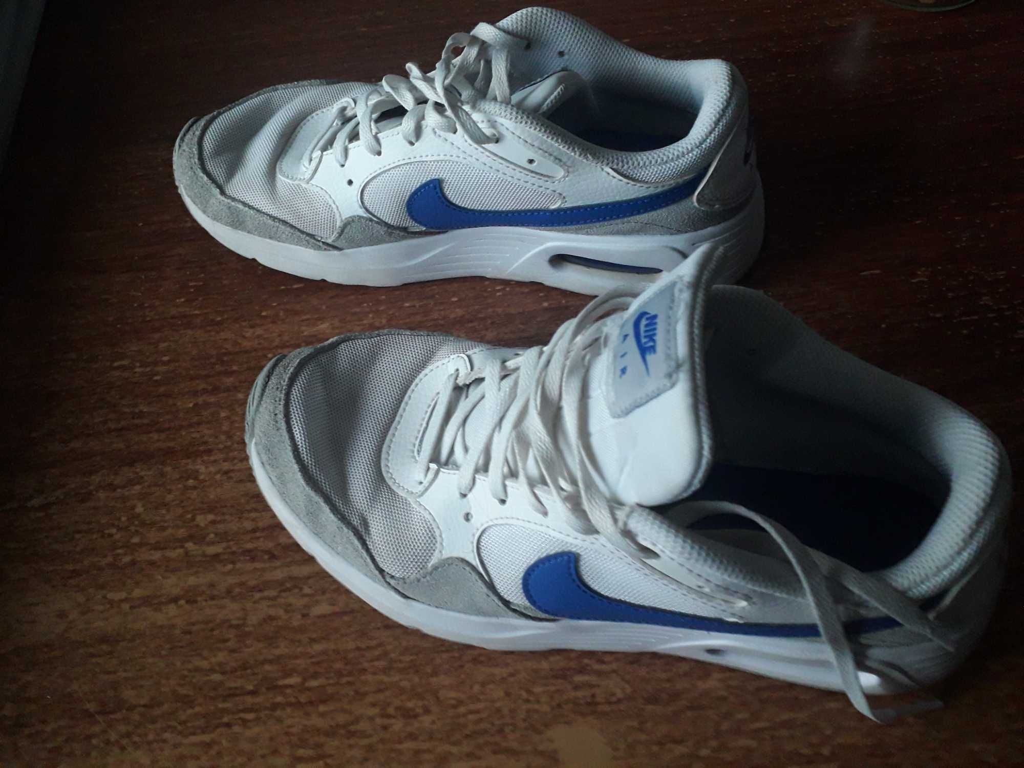 Дамски маратонки Nike Air 38.5