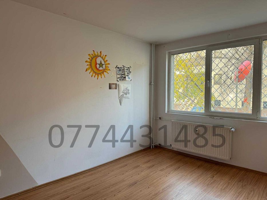 Apartament 4 camere Apusului