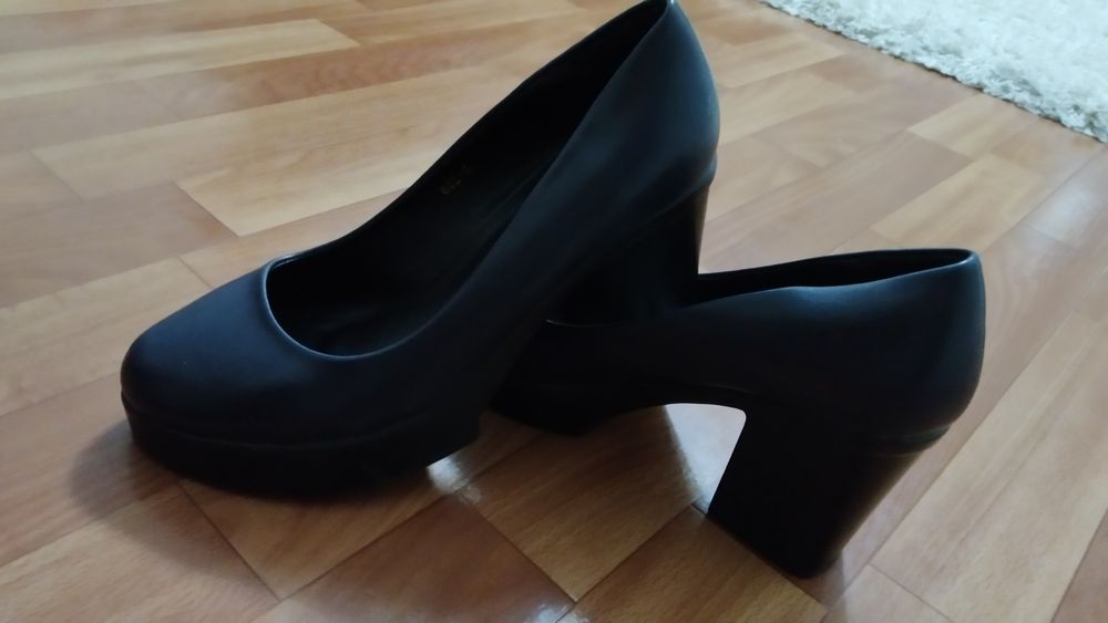 Продам туфли в отличном состоянии