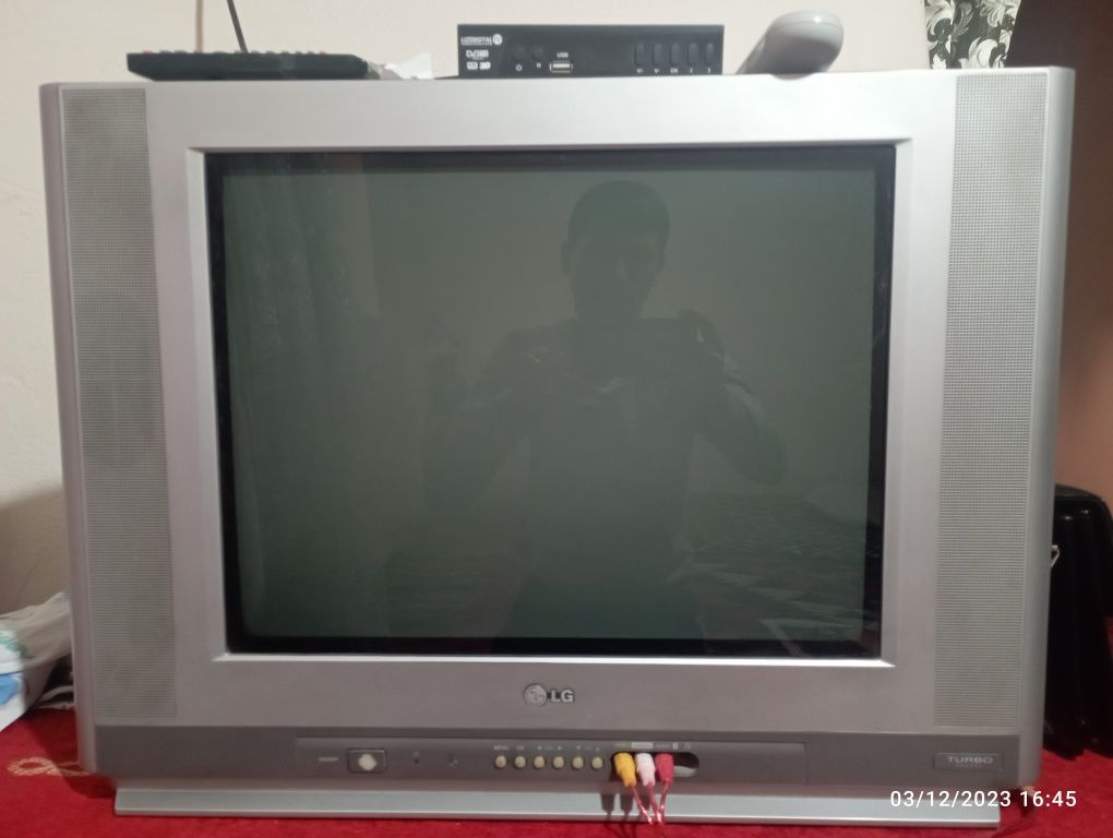 LG Flatron Televizor