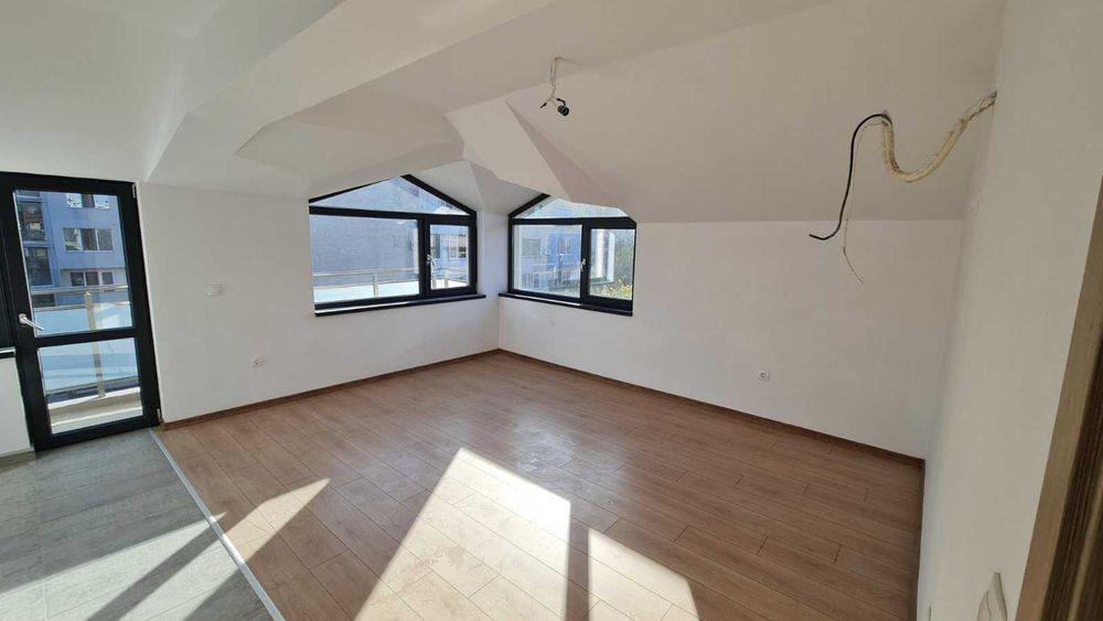 Продава се Многостаен апартамент в Пловдив, Кършияка - 106 кв.м за 748 €/кв.м - Снимка #1