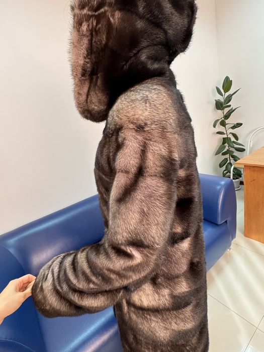 Продам норковую шубу!