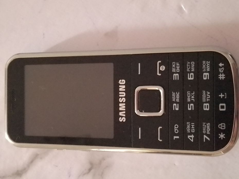 Samsun GT-C3530  ретро