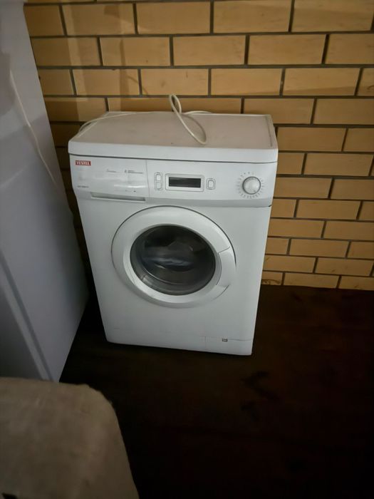 Продам стиральную машину