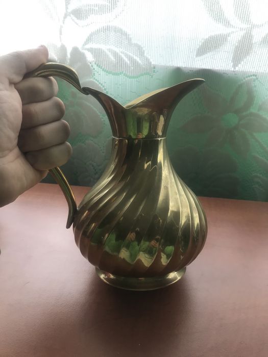 Ulcior vintage(India) din alama, model deosebit, de 1L