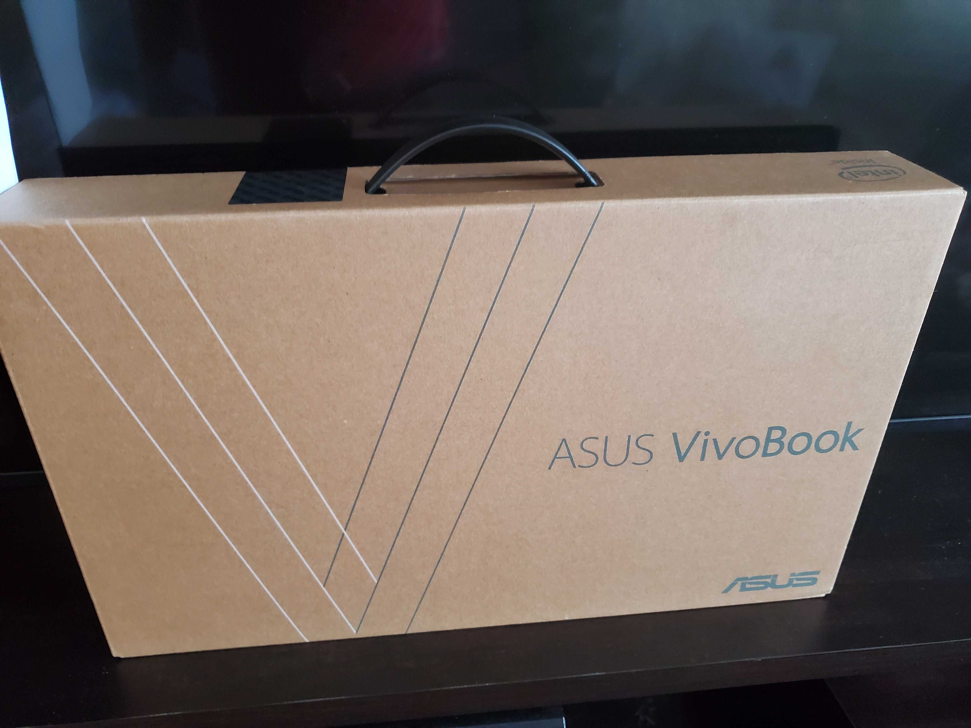 ASUS VivoBook 15 Подсвет 15.6" 1920-1080 Intel® Corе i3 8GWindows 10